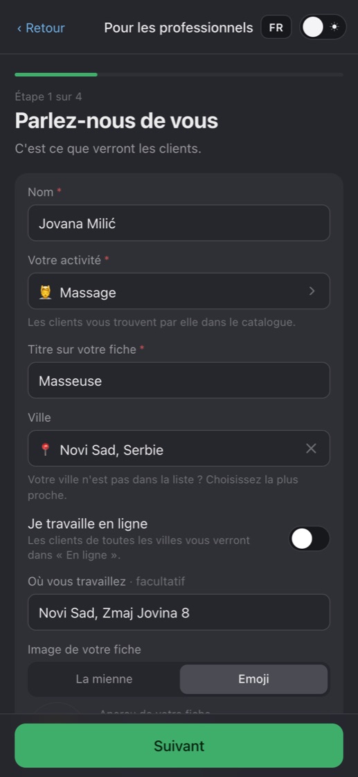 Étape 1 de la création d'une page de réservation : nom, catégorie, titre, ville et adresse du professionnel