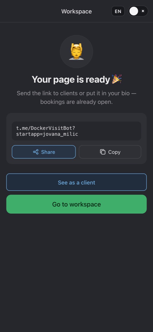 The booking page is ready: the link for clients with Share and Copy buttons