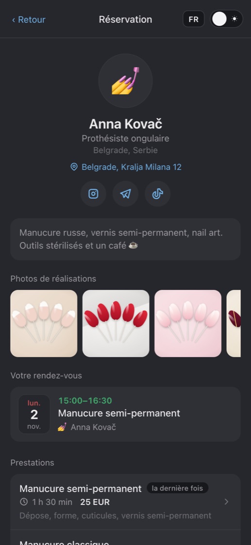 La page de réservation d'un professionnel avec photos de réalisations, prestations et prix